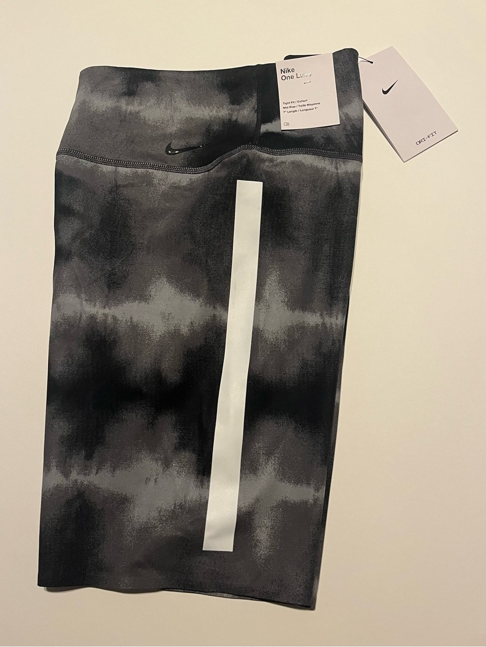 Nike women’s Black & Gray Tie-Dye Running Skirt with White Stripe